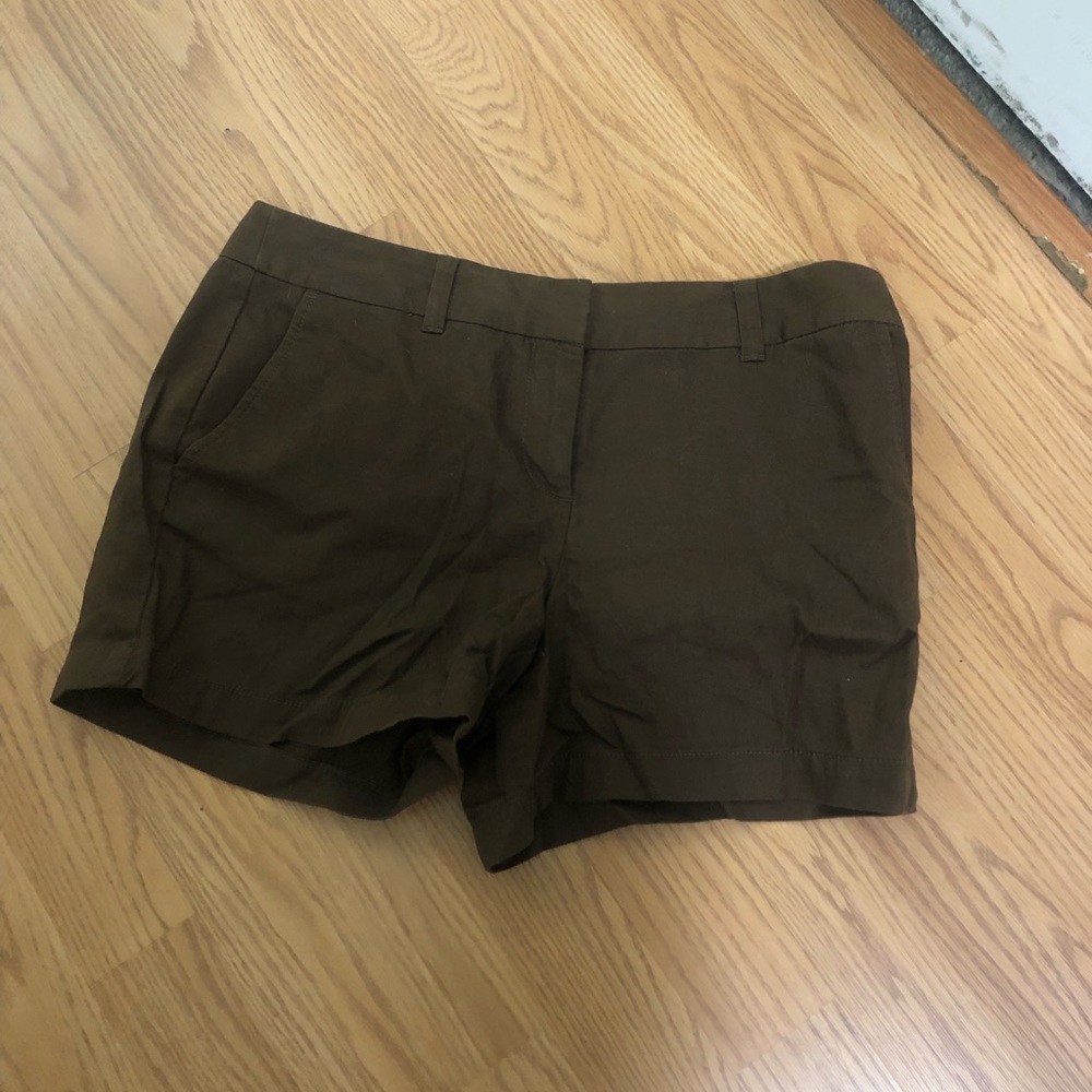 Loft shorts. Like new ✨